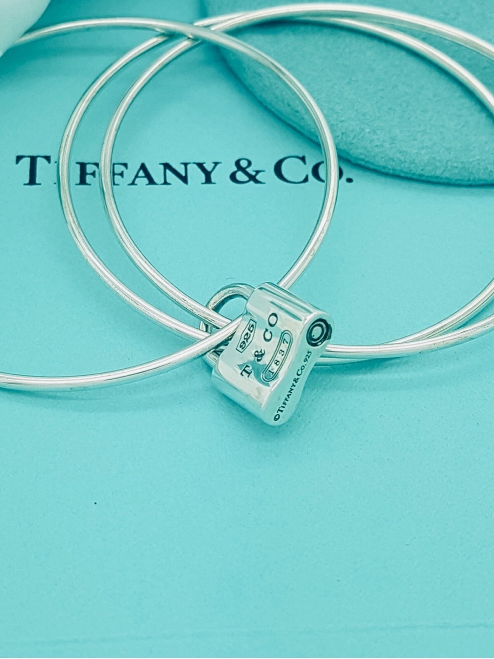 Rare Tiffany & Co 1837 Padlock Triple Wire Bangle Bracelet Sterling Silver 7.5” - Picture 4 of 9